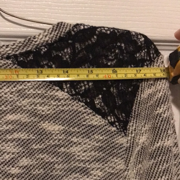 Sweaters Sweaters - Picture 8 of 10